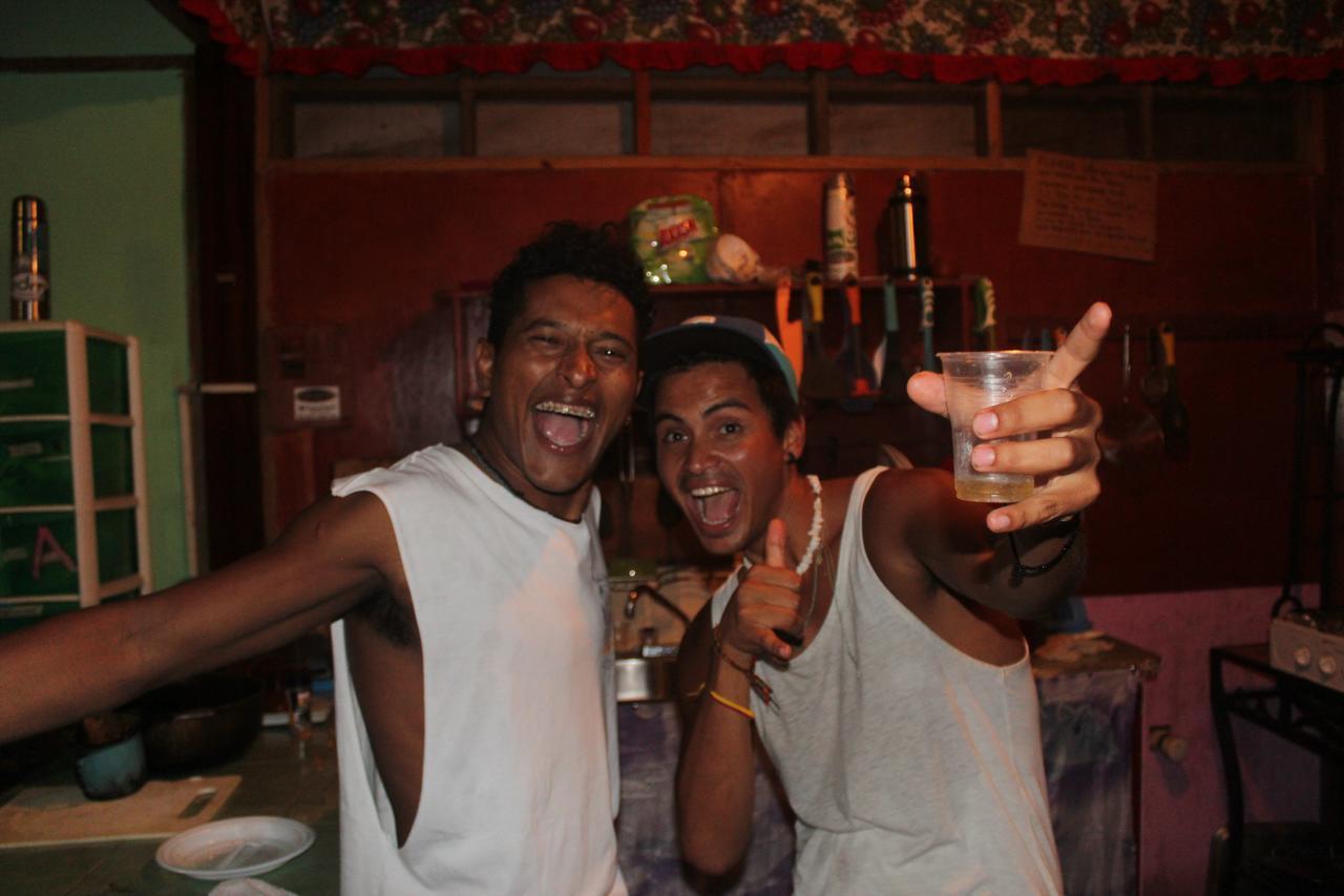 Coconut Hostel Bocas Town Ngoại thất bức ảnh