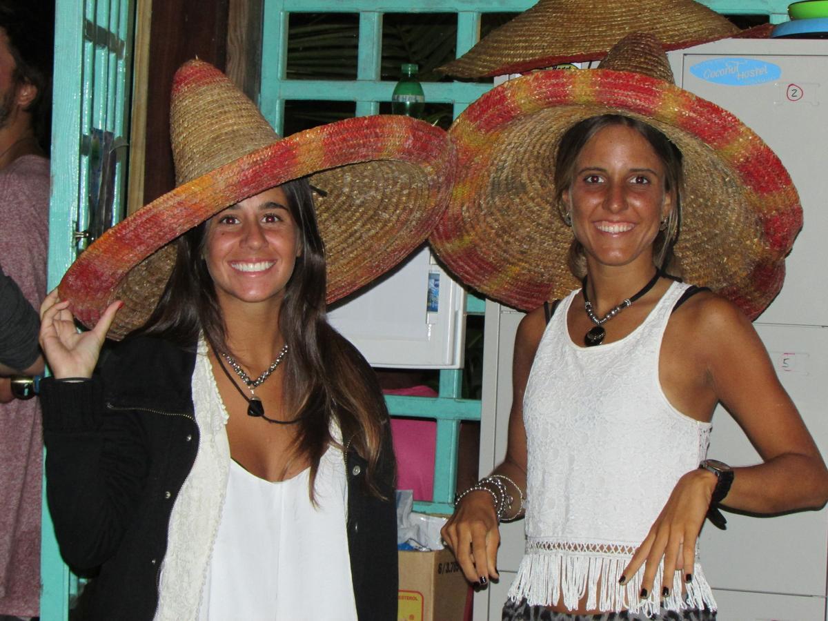 Coconut Hostel Bocas Town Ngoại thất bức ảnh