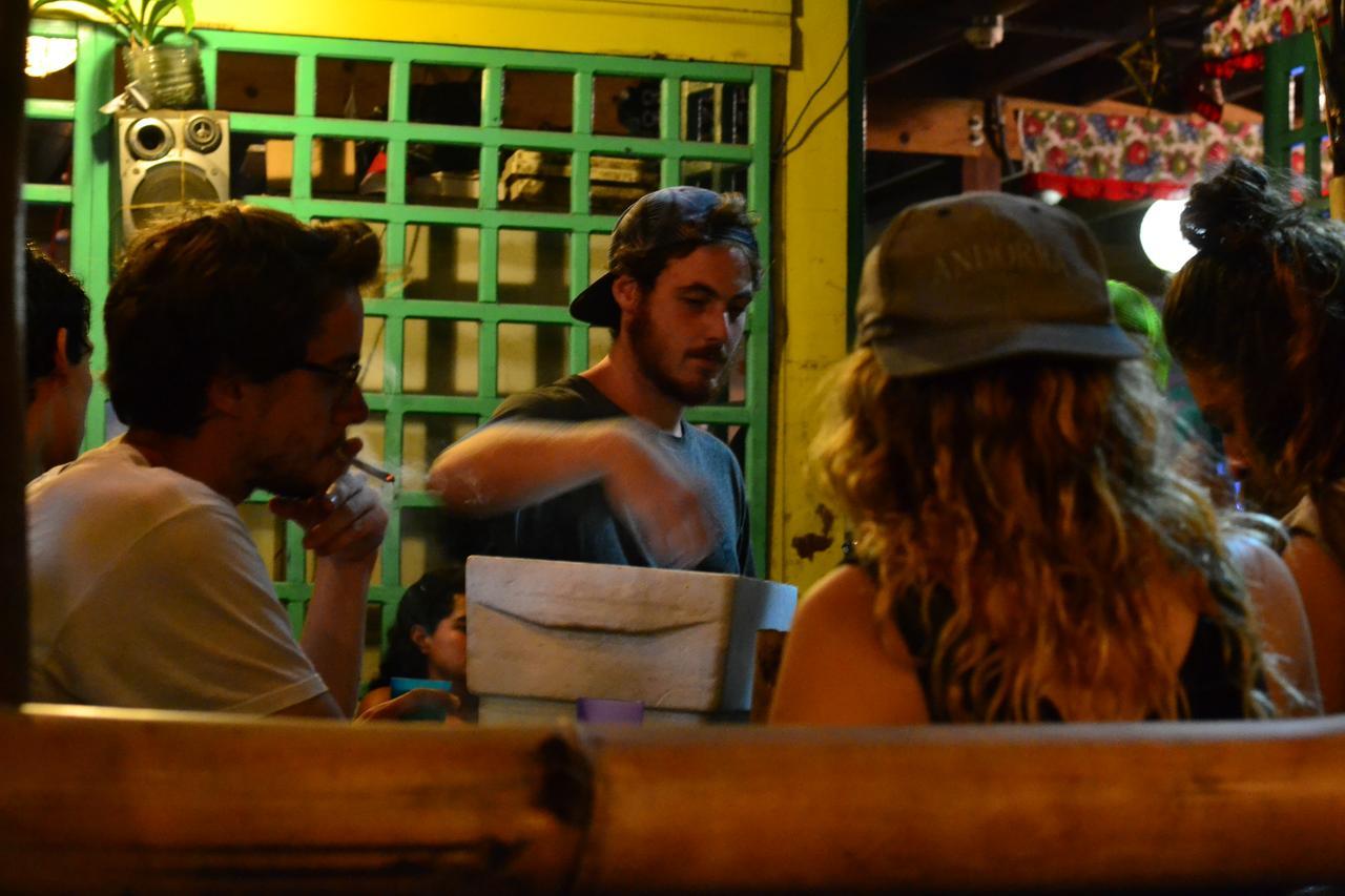 Coconut Hostel Bocas Town Ngoại thất bức ảnh