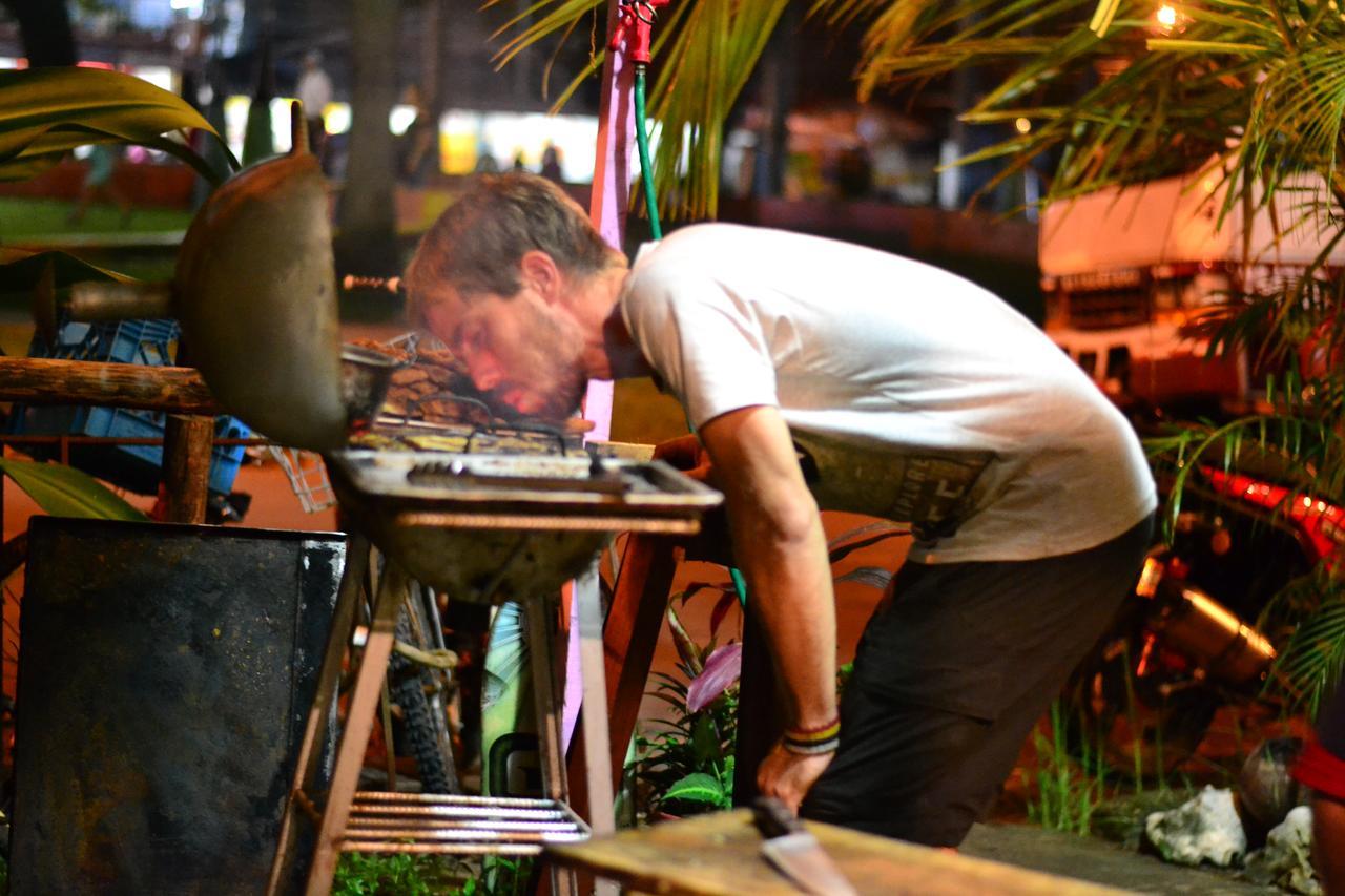 Coconut Hostel Bocas Town Ngoại thất bức ảnh